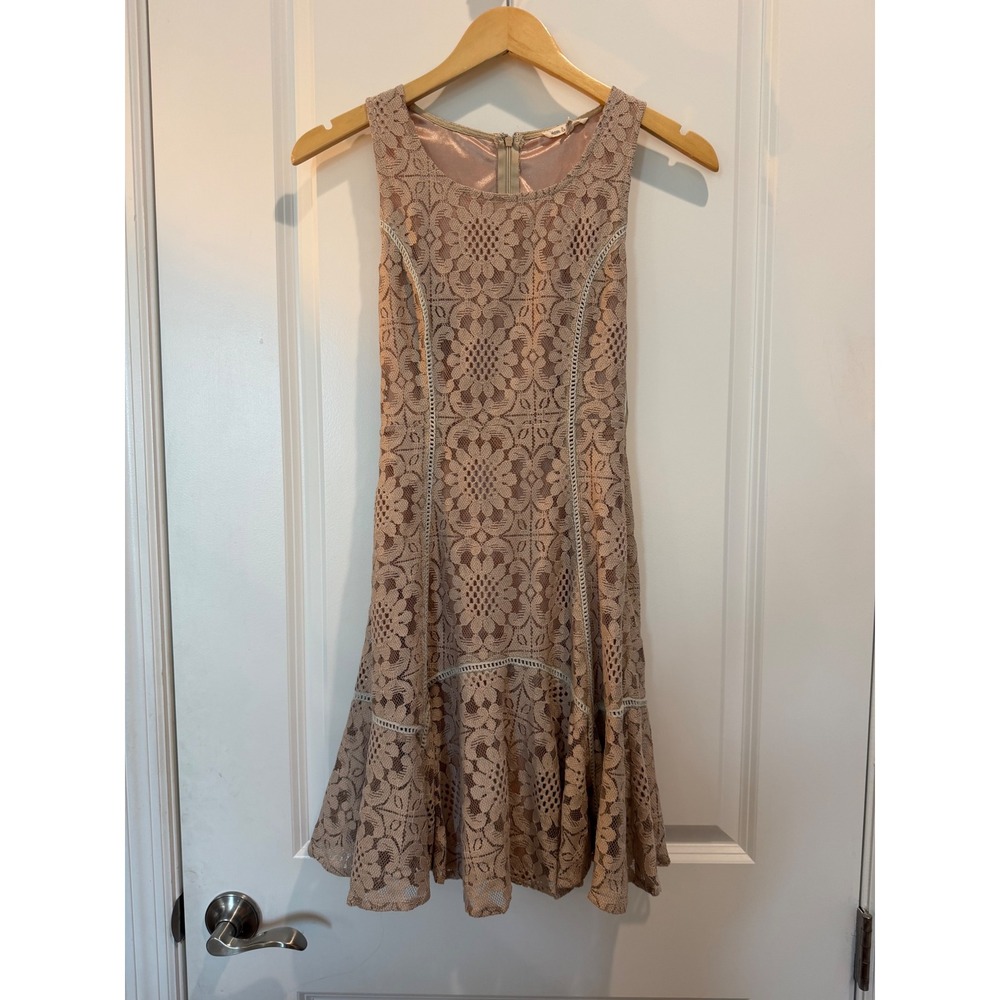 Hem & Thread Women Small Pink Floral Lace Sleeveless Fit & Flare Mini Dress